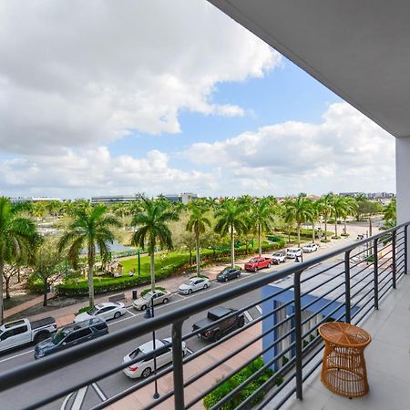 Cozy 1- 1 Bedroom Steps From Downtown Doral Park Miami Eksteriør bilde
